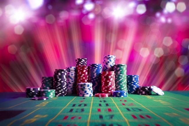 Remote and land-based gambling